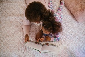 membuat belajar bahasa inggris anak menyenangkan